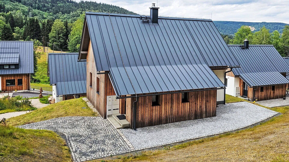 Smrzovka House | Beautiful private villa for 5 people with WIFI, TV and terrace