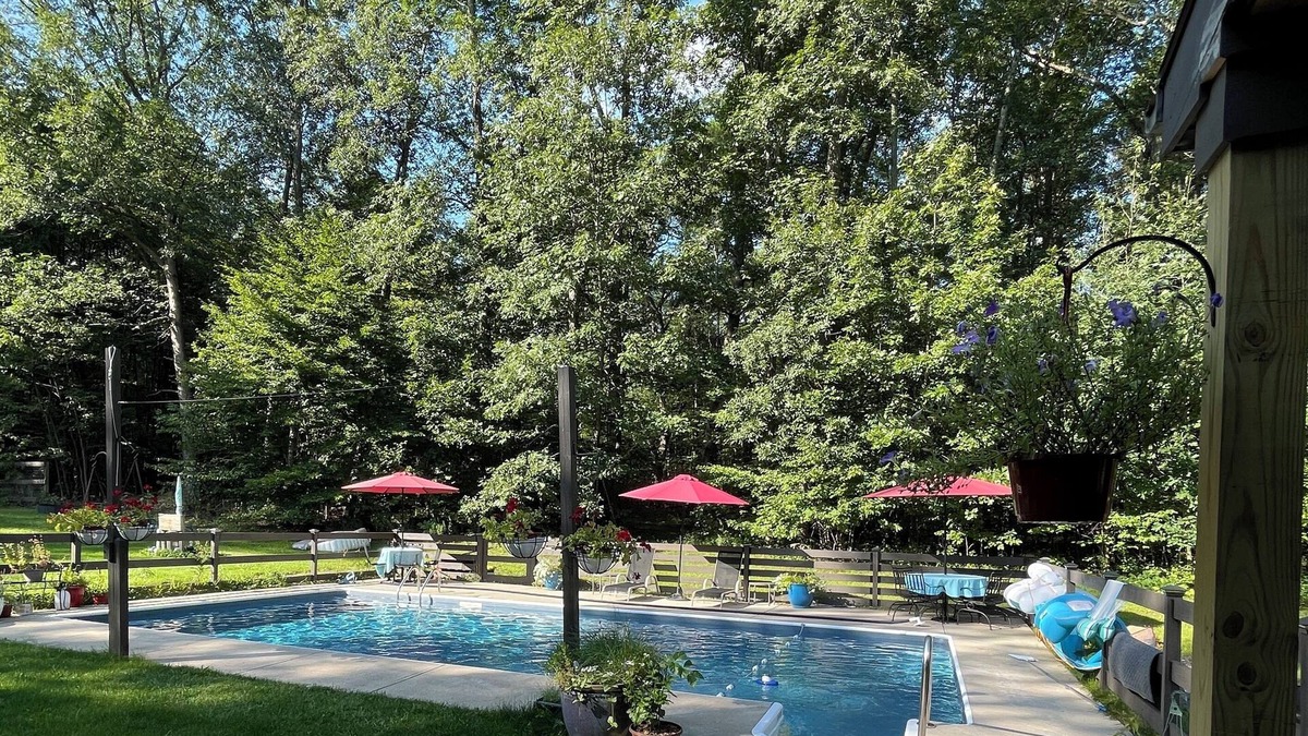 Pine Bush Other | Beautiful private farmhouse. Close to Minnewaska and Shawangunk Grasslands.