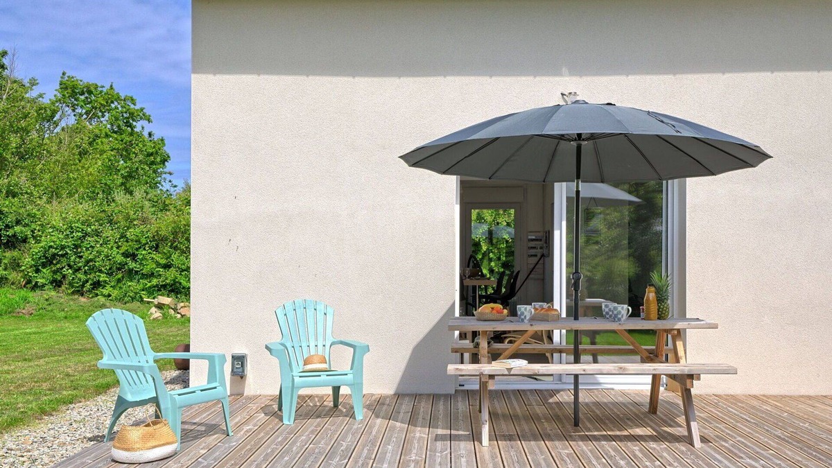 Plougrescant House | Beautiful private villa for 4 people with TV and terrace