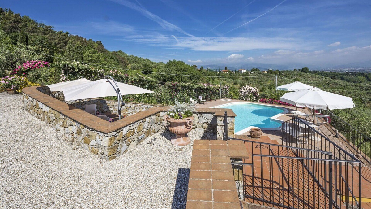 Casalguidi Villa | Beautiful private villa with WIFI, A/C, private pool, TV, terrace, panoramic view and parking