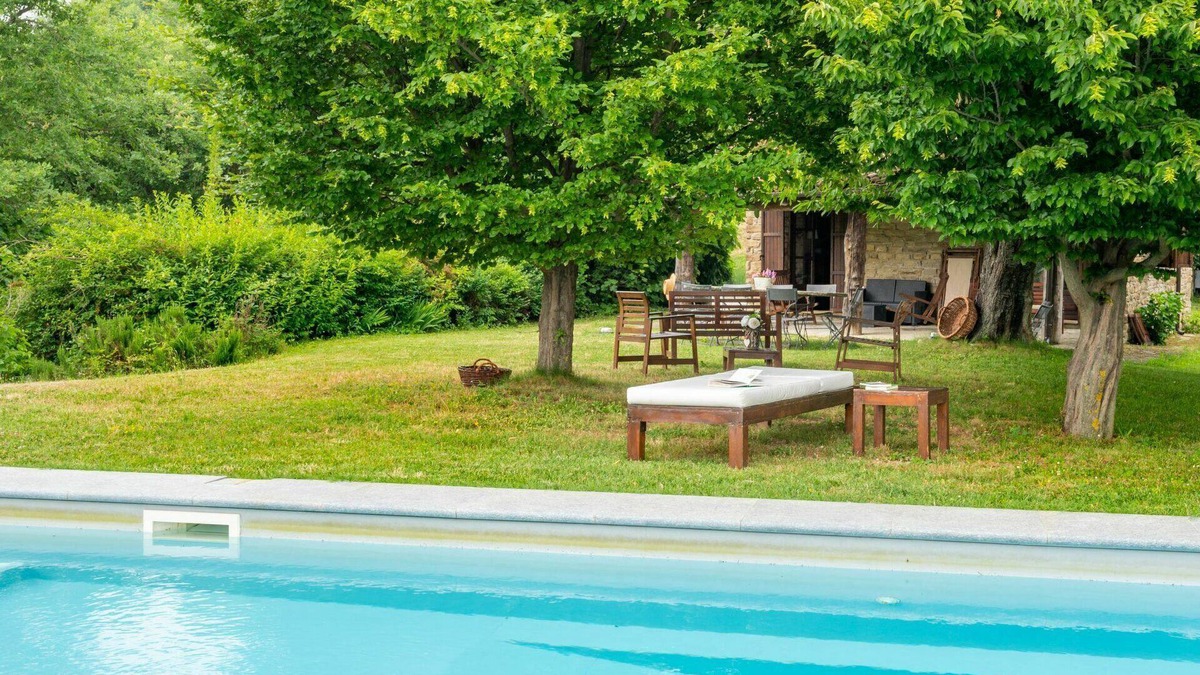 Roccaverano House | Beautiful private villa with WIFI, private pool, TV, terrace, pets allowed, panoramic view, parking
