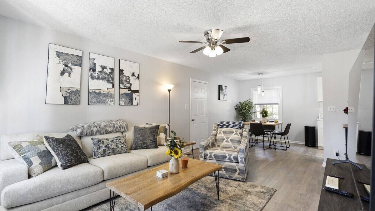 Westgate House | Beautiful Private Home and Patio