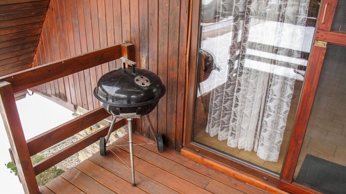 Zabovresky House | Beautiful private villa for 4 guests with WIFI, TV and terrace