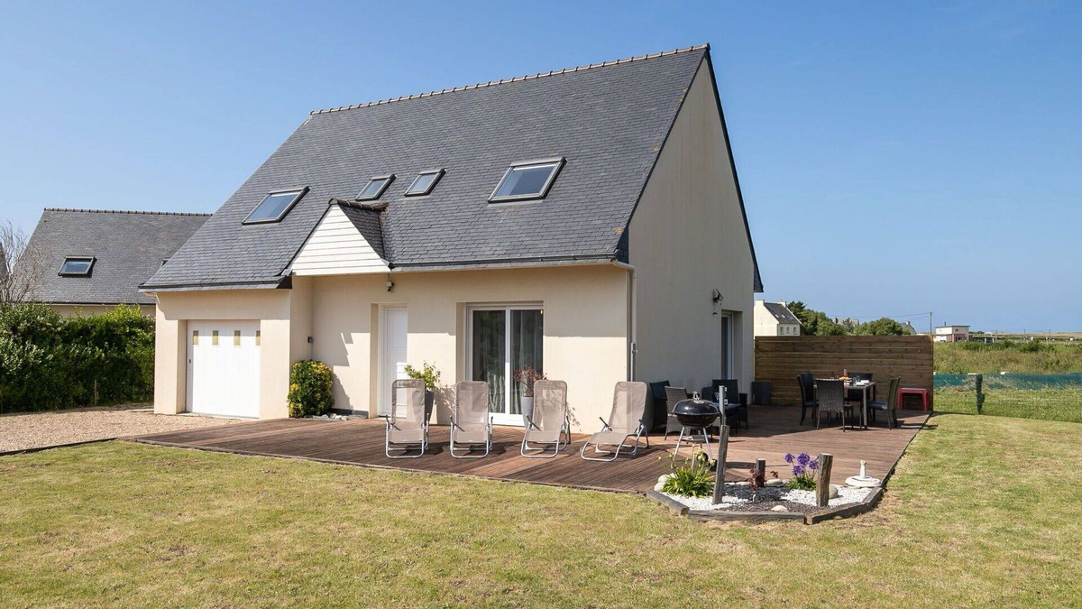 Guisseny House | Beautiful private villa for 6 people with WIFI, TV, terrace and parking