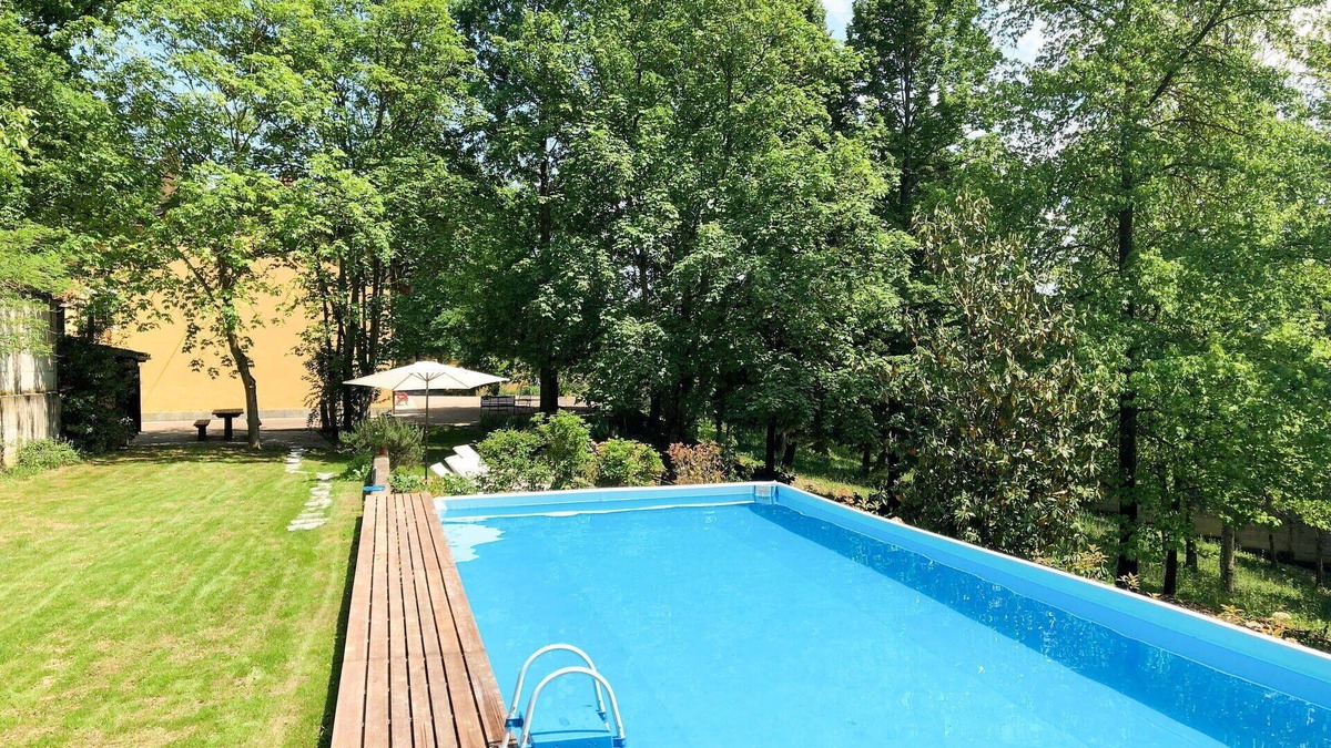 Ferrere House | Beautiful private villa for 12 people with private pool, WIFI, TV, terrace, pets allowed and par.