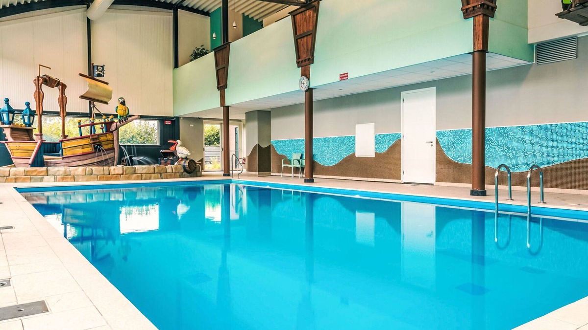Willemsdorp House | Beautiful private villa for 6 guests with WIFI, pool, TV, terrace and parking