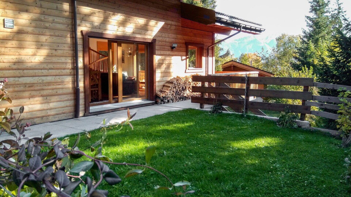 Leytron House | Beautiful private villa for 8 people with WIFI, TV and terrace