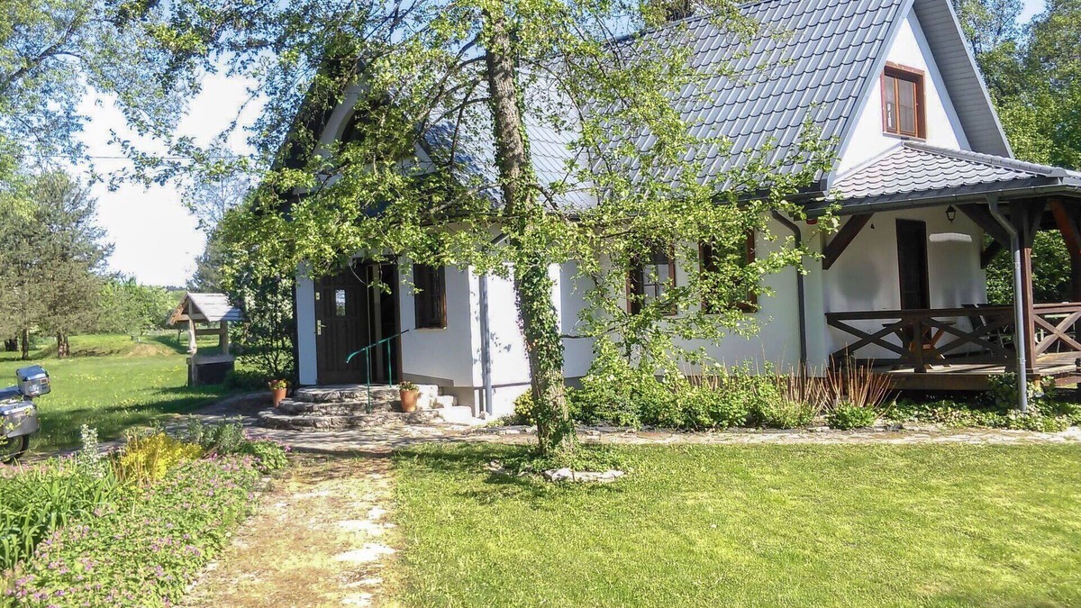 gmina Lubycza Krolewska Villa | Beautiful private villa for 8 guests with terrace, pets allowed and parking