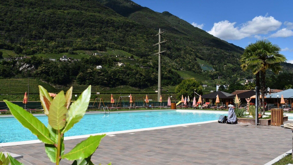 Riazzino House | Beautiful private villa with pool, WIFI, A/C, terrace, pets allowed, panoramic view and parking