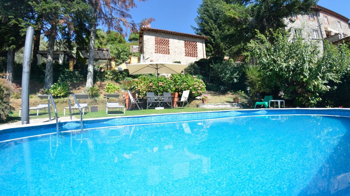 Gello Villa | Beautiful private villa with hot tub, A/C, WIFI, private pool, TV, terrace, panoramic view, parking