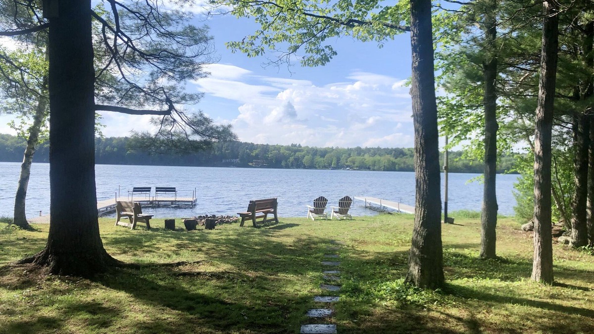 Chief Lake House | Beautiful property on Lac Courte Oreilles - flat lot!