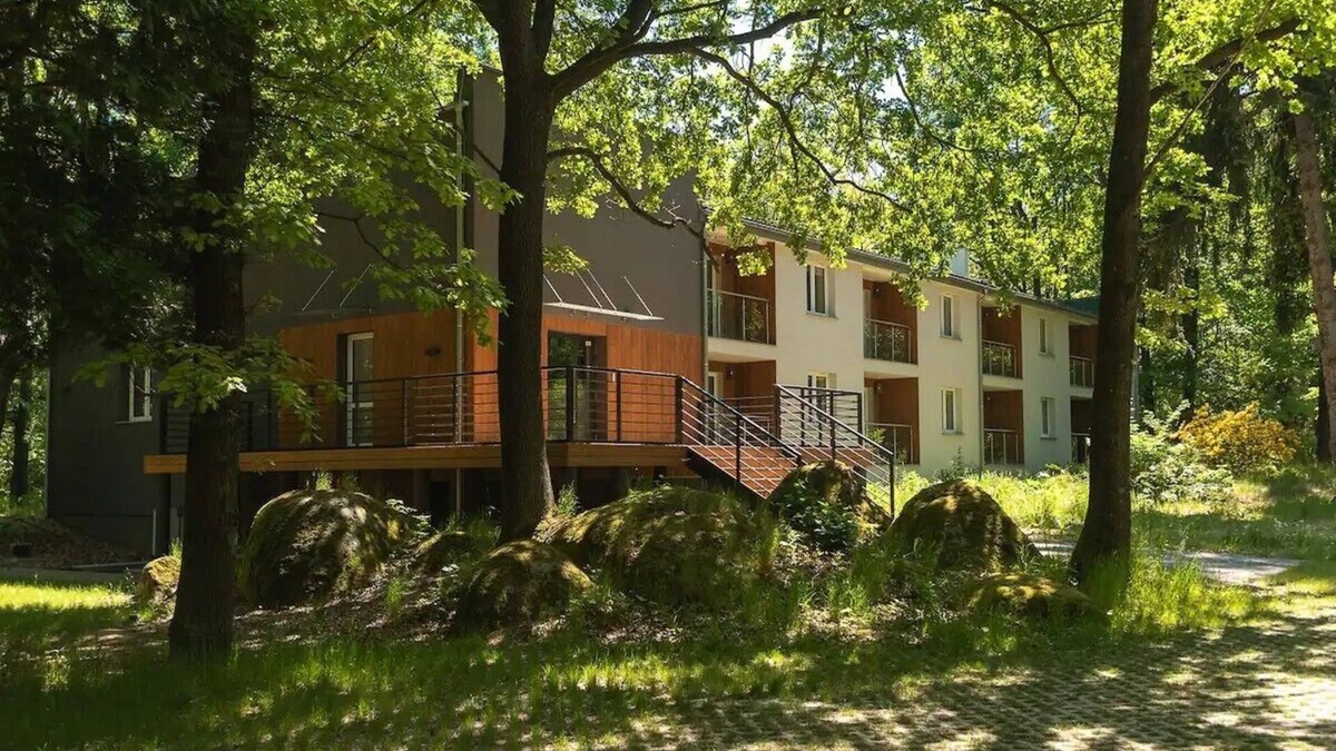 Cieplice Apartment | Beautiful quiet apartment in Cieplice close to walking & cycling routes