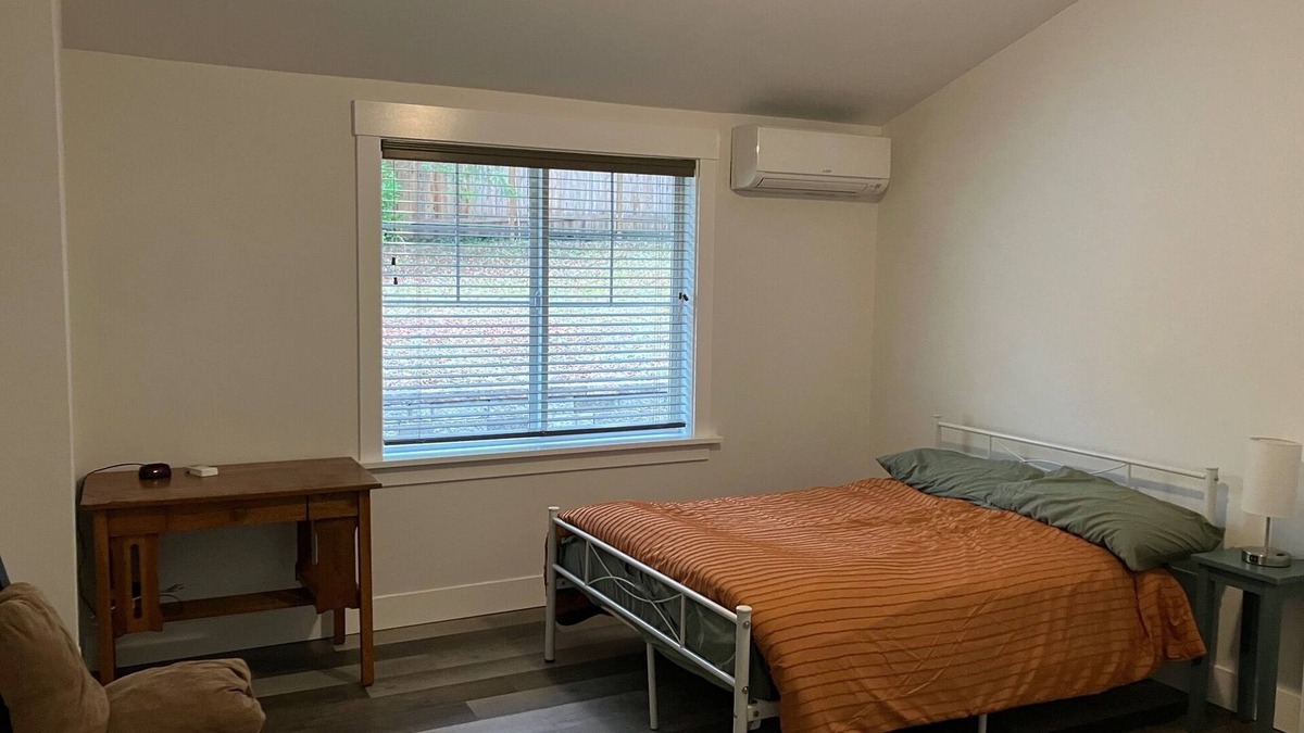 Lane County House | Beautiful Quiet Cozy remodeled riverfront home.