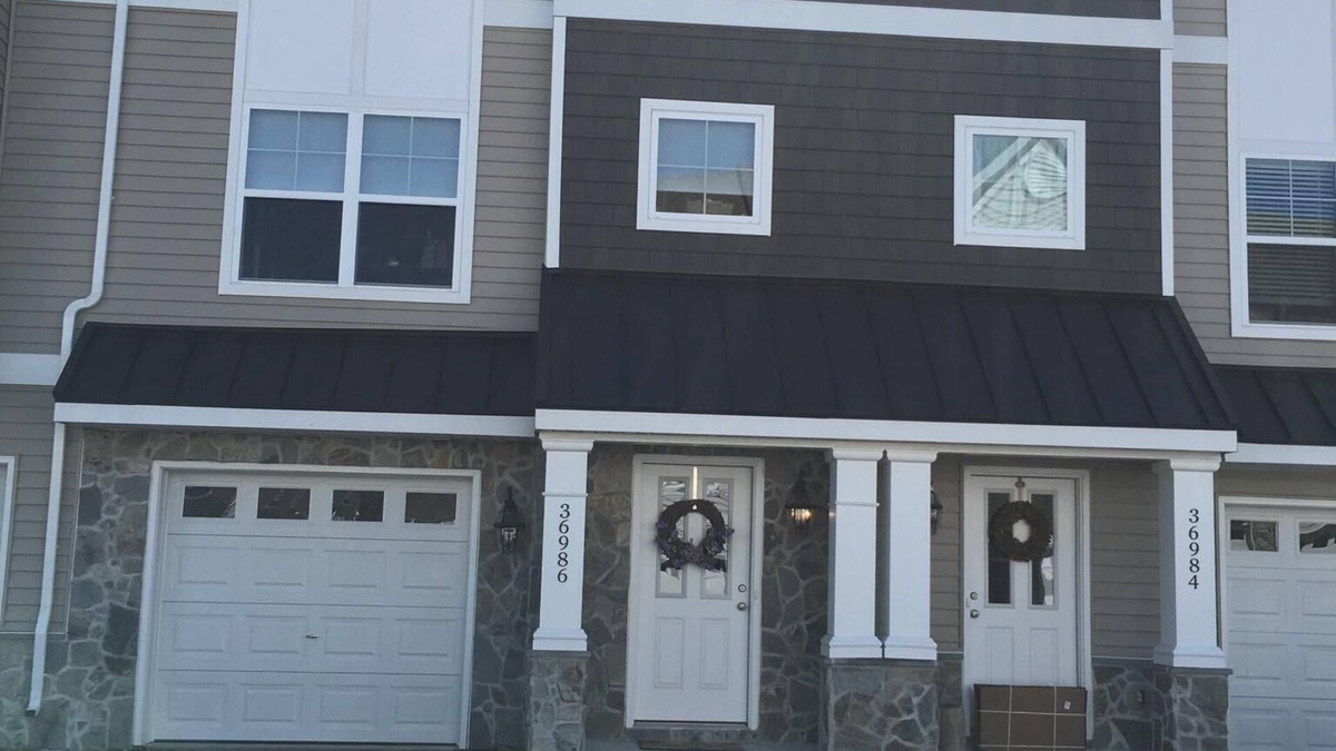 Rehoboth Beach House | Beautiful Rehoboth Beach Townhome. Sleeps 8-10. Pet Friendly.