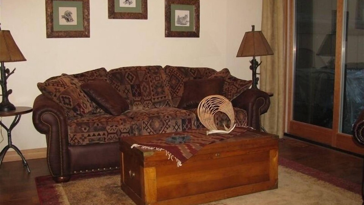 Incline Village House | Beautiful Remodeled Condo - 10% off 7 days or more!