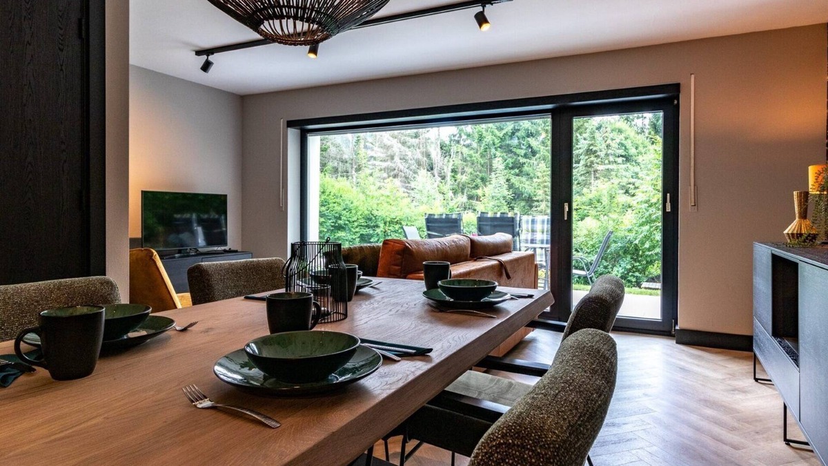 Glindfeld Apartment | Beautiful renovated apartment with garden near the Rothaargebirge