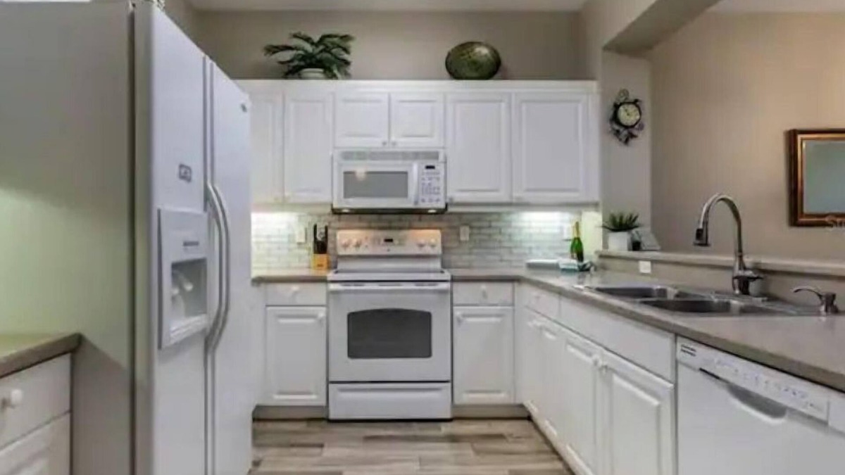 Charlotte Harbor Resort | Beautiful Resort in Quiet, Gated Community w Pool