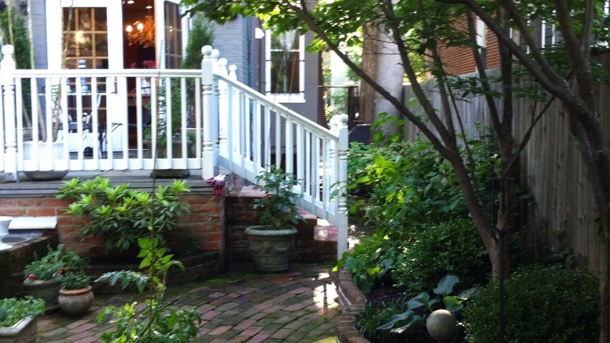 Capitol Hill House | Beautiful restored historic home, steps from the Capitol and Metro. Sleeps 8