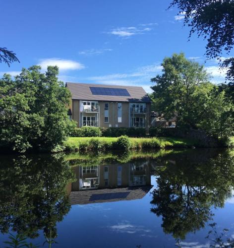 Callander Apartment | Beautiful Riverside Holiday Home