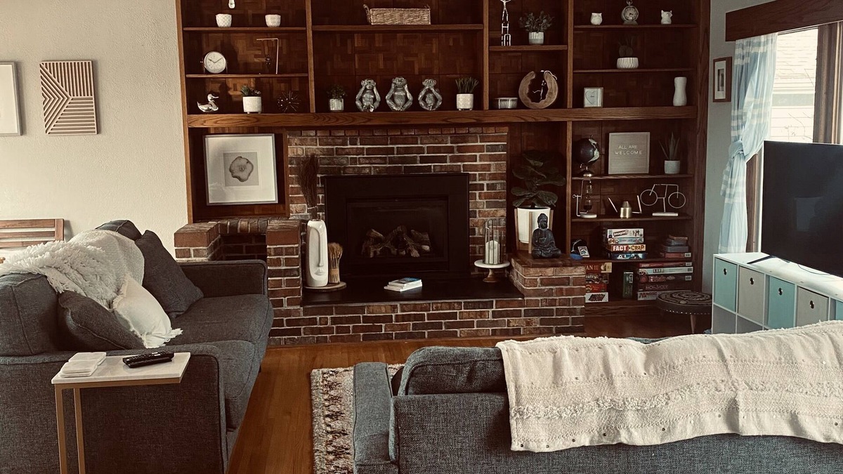 Fridley House | Beautiful Riverview 2 bdr home