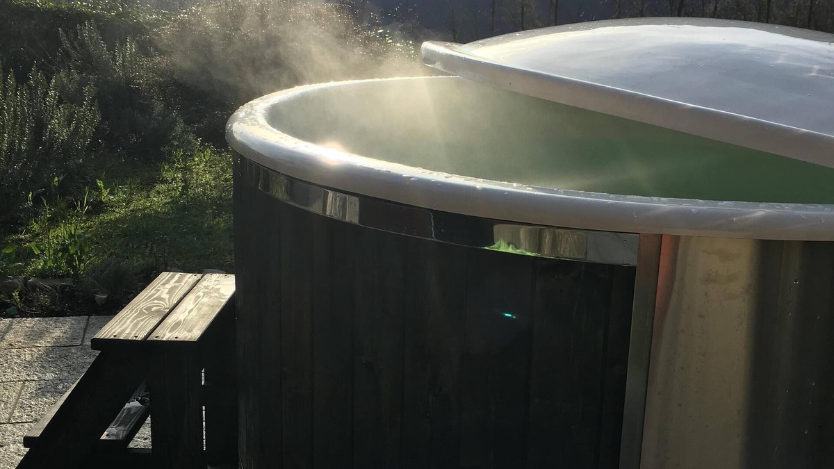 Omegna House | Beautiful rusticoat 7 km from Lake Orta with exclusive wood-fired Hot Tube