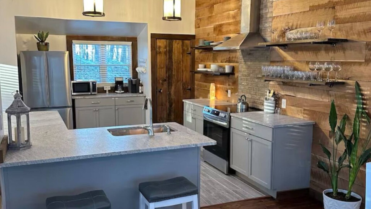 Orrtanna House | Beautiful rustic/newly renovated Home near Gettysburg, PA