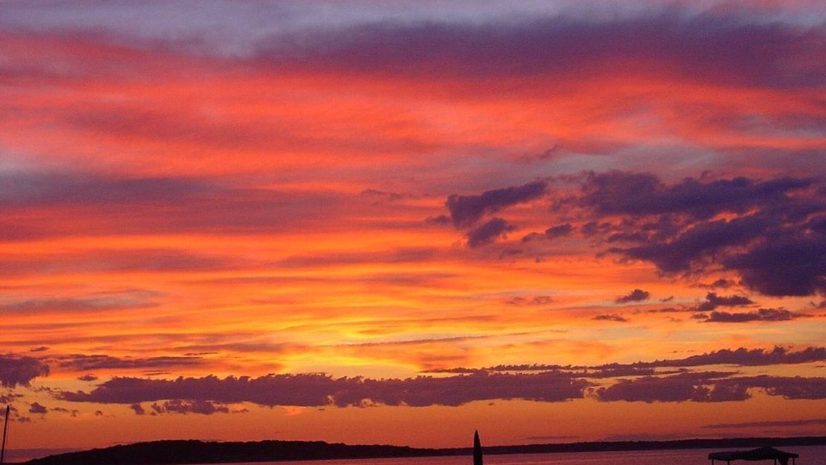 Noyack House | BEAUTIFUL SAG HARBOR PRIVATE BEACH ON NOYAC BAY SPECTACULAR. nAUGUST-LABOR DAY!
