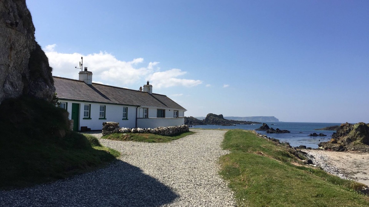 Ballycastle House | Beautiful seafront cottage, extensive private gardens, stunning sea views.