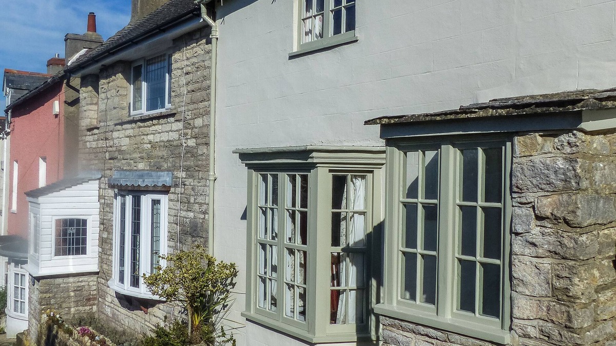 Swanage Cottage | Beautiful seaside period cottage in the middle of Swanage, dogs welcome