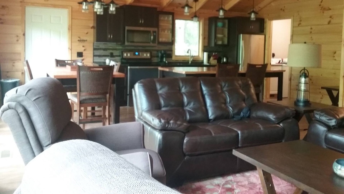 Evart Cabin | Beautiful, Secluded Muskegon Riverfront Cabin