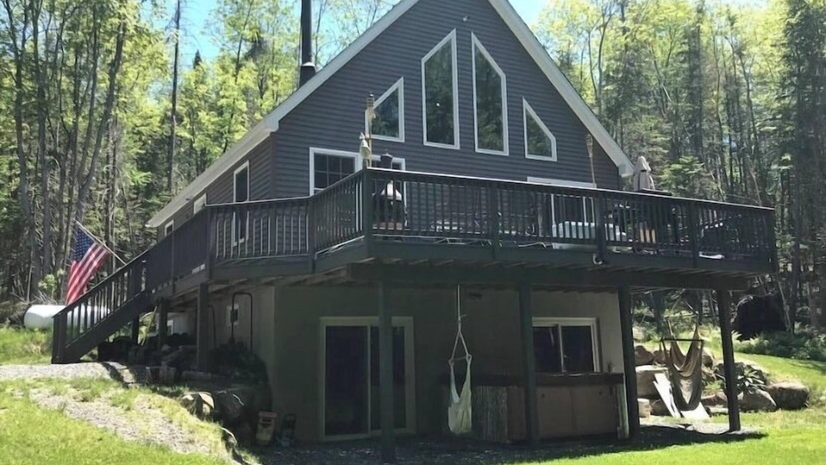 Indian Lake House | Beautiful Secluded Adirondack Cabin Just Outside Of Town