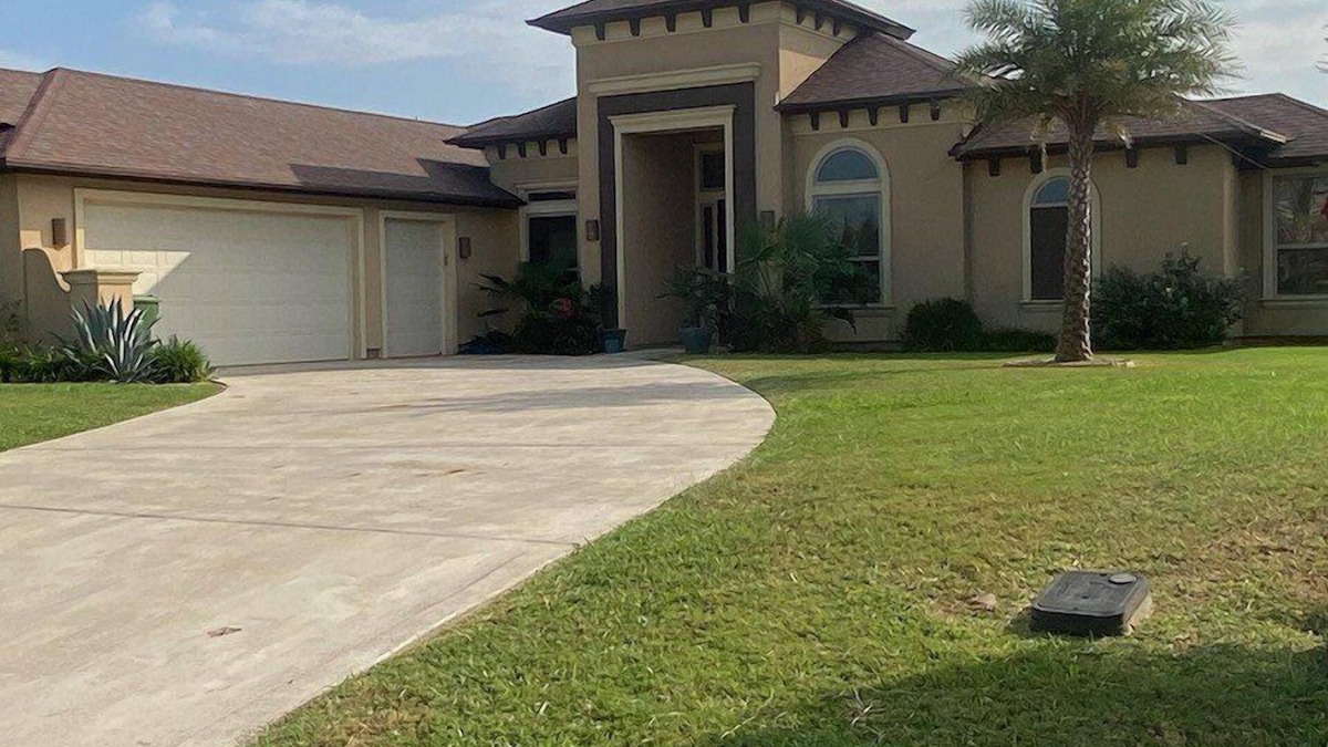 Port Isabel House | Beautiful Single Family Home in 21 Whooping Crane