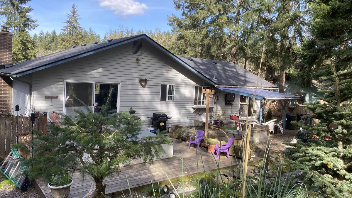Western House | Beautiful Southwest Eugene Estate! 4 beds 3 baths ETC!