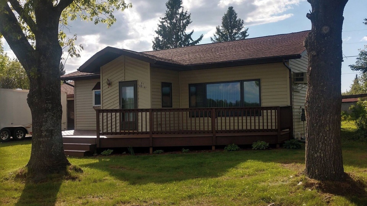 White Pine House | Beautiful, spacious 3 BR, 2BA home, close to everything the UP has to offer!