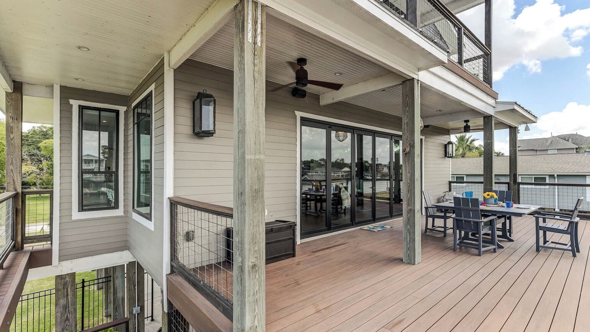 Clear Lake Shores House | Beautiful spacious 4 bedroom house on the lake. Gorgeous pool and amazing views!
