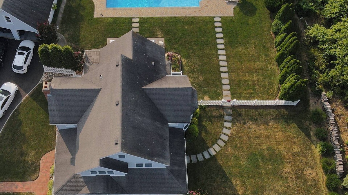 Mattituck House | Beautiful, spacious, comfortable home with pool & amenities. Town Permit #0616