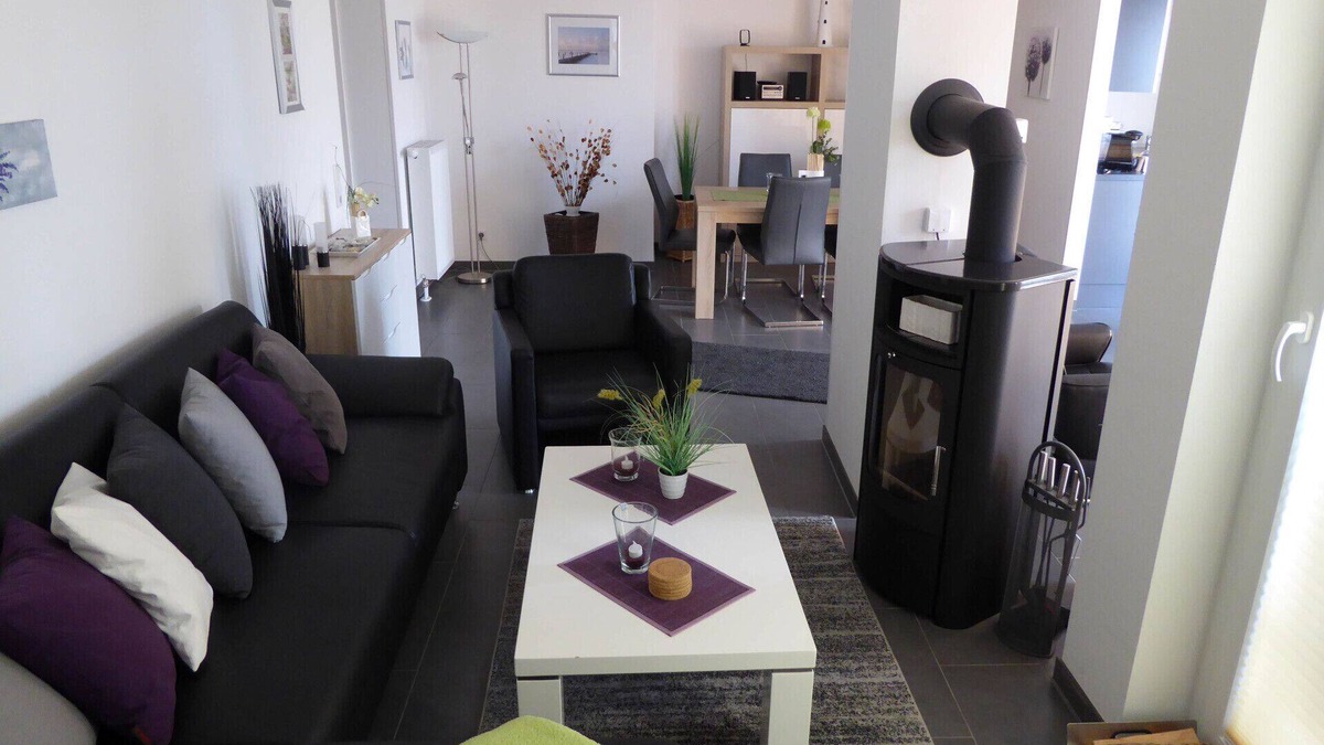 Grossenbrode Apartment | Beautiful spacious penthouse (96 sqm) 2 roof terraces, sea views, SKY