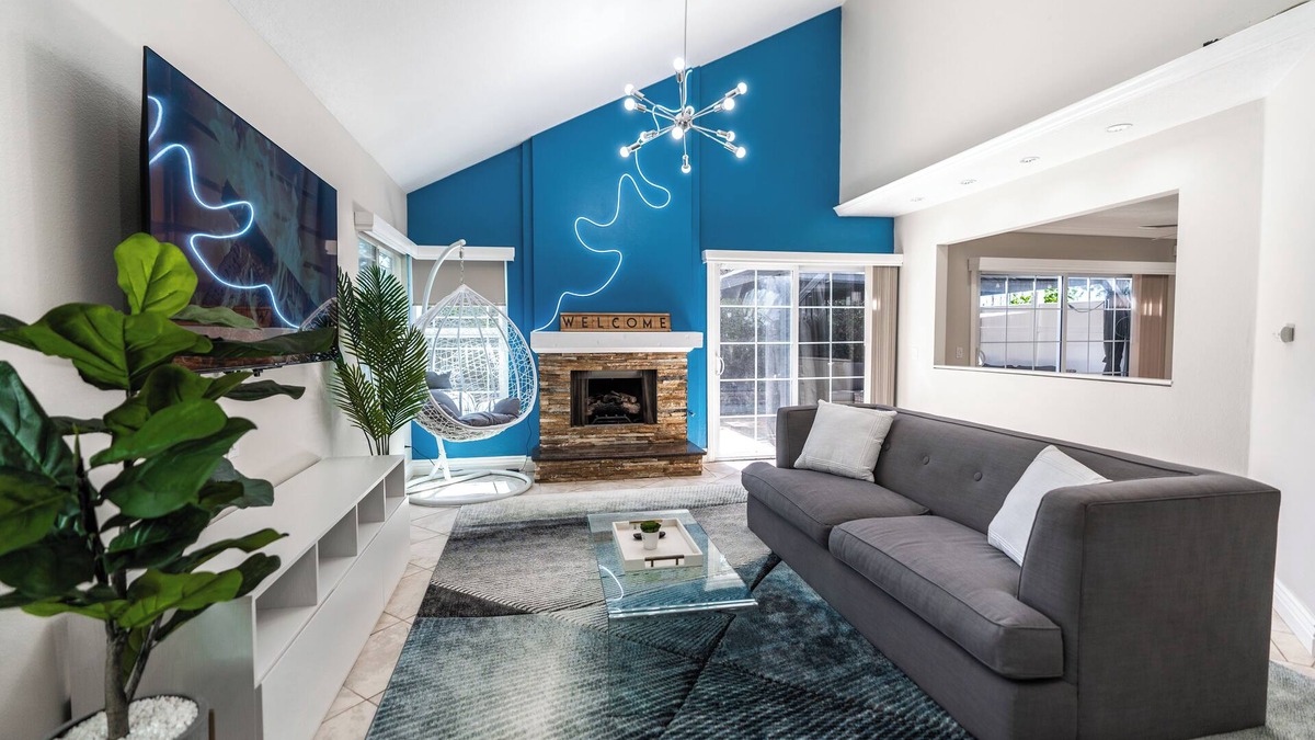 North Tustin House | Beautiful Spacious Home Minutes to Disney