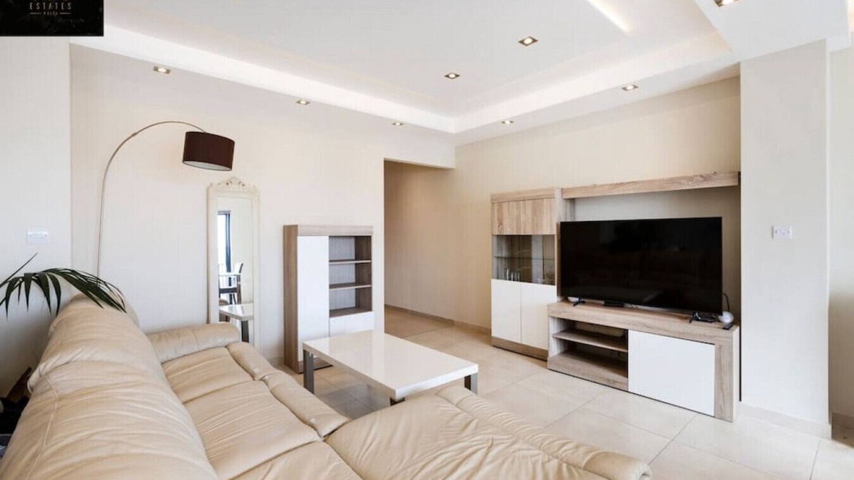 Tal-Ghoqod Apartment | Beautiful, spacious 3BR home with private Balcony