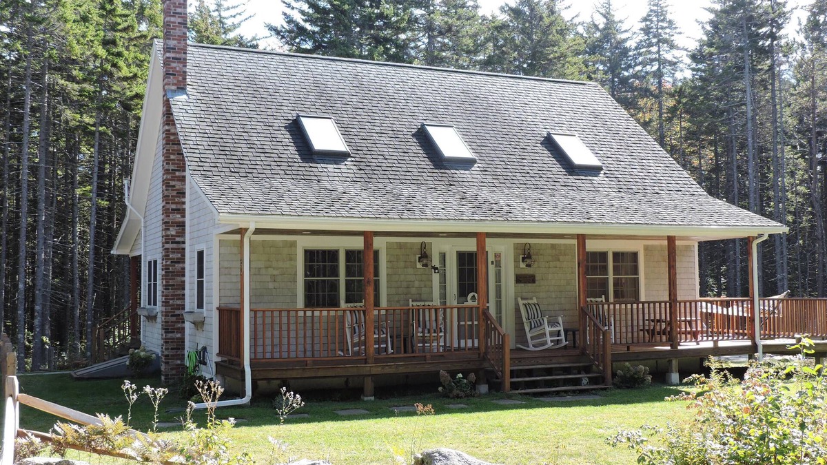 Friendship Cabin | Beautiful Spruce Woods Lodge, Now Open to the Public