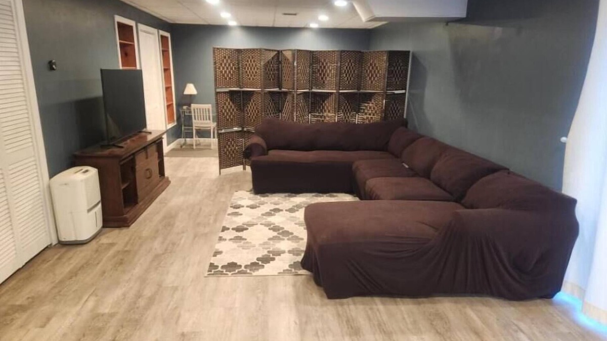Manorville Apartment | Beautiful Studio Apartment Sleeps 2