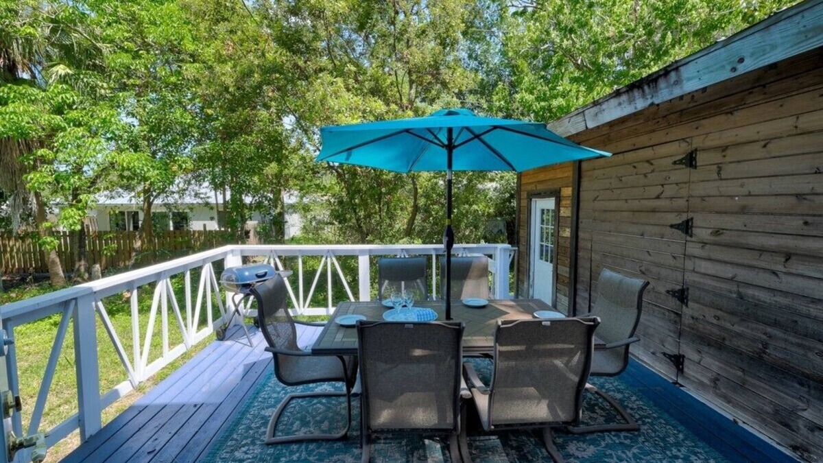 Indian Beach Sapphire Shores House | Beautiful Studio for 4, with Complete Kitchen, Large Bath w/Tub & Shower