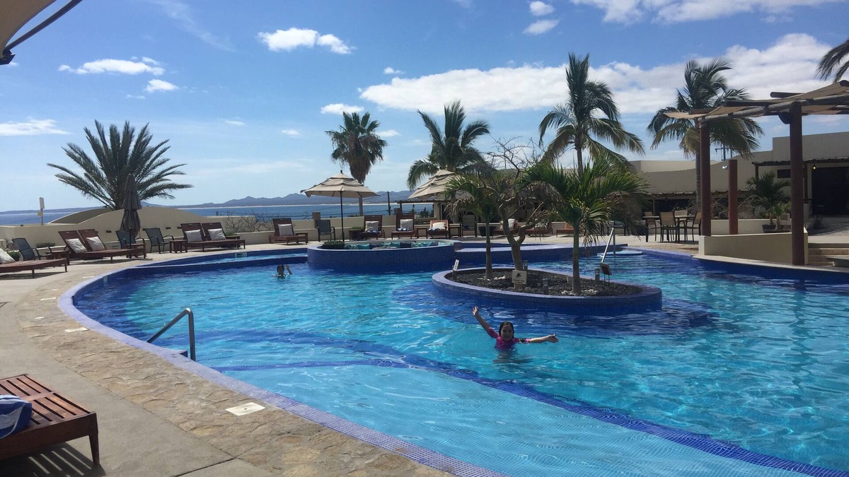 La Ventana Apartment | Beautiful Studio, Fully Equiped, pool side, Walking Distance To La Ventana Beach