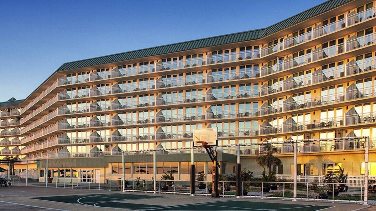 Bostroms Apartment | Beautiful studio unit at resort, sleeps 2