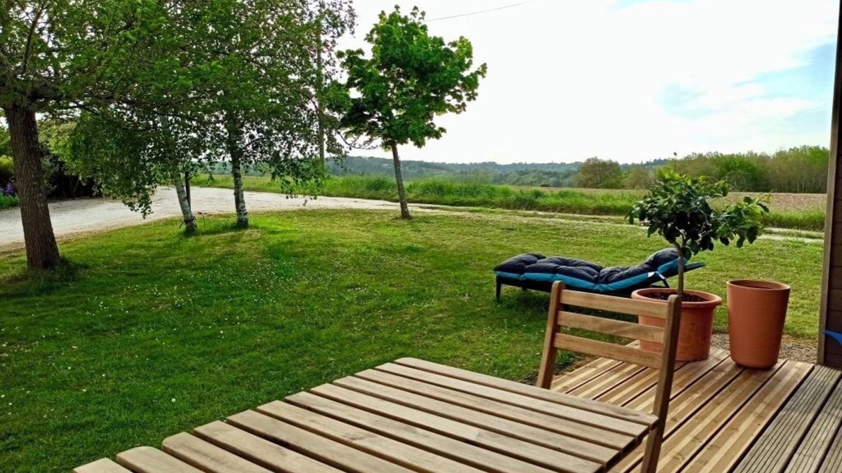 Plazac Apartment | Beautiful Studio with all comforts. Heart of the Périgord Noir.