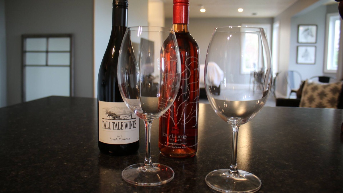 Okanagan-Similkameen Apartment | Beautiful suite in the heart of Naramata Wine Country