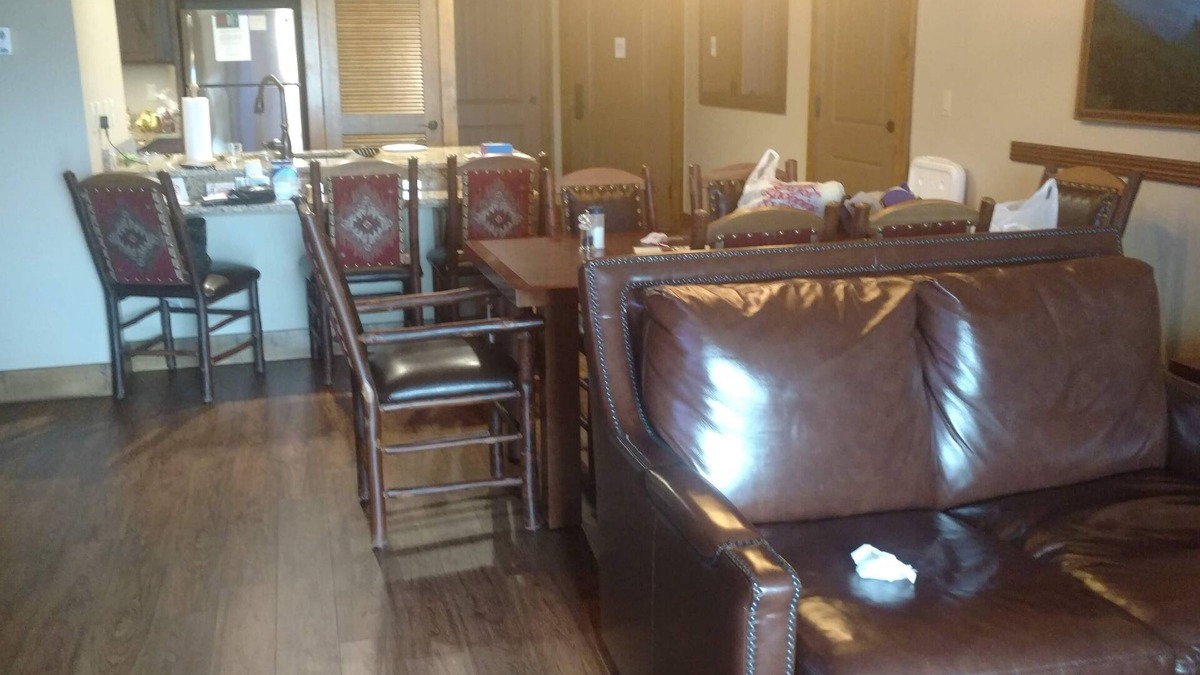 Cambra Cabin | Beautiful summer getaway between Gatlinburg and Pigeon Forge