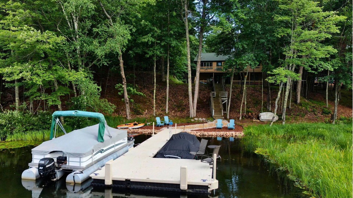 Woodruff House | Beautiful Summer Lake Home - Minutes away from Minocqua!