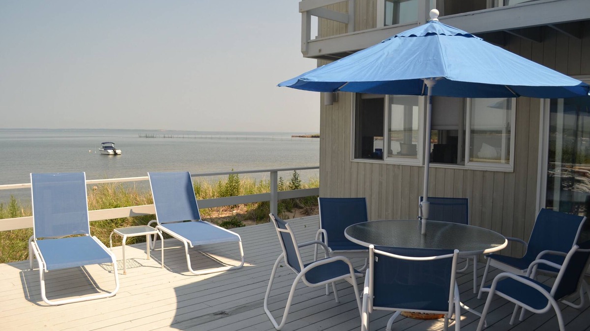 Napeague House | Beautiful sunset views, right on the beach