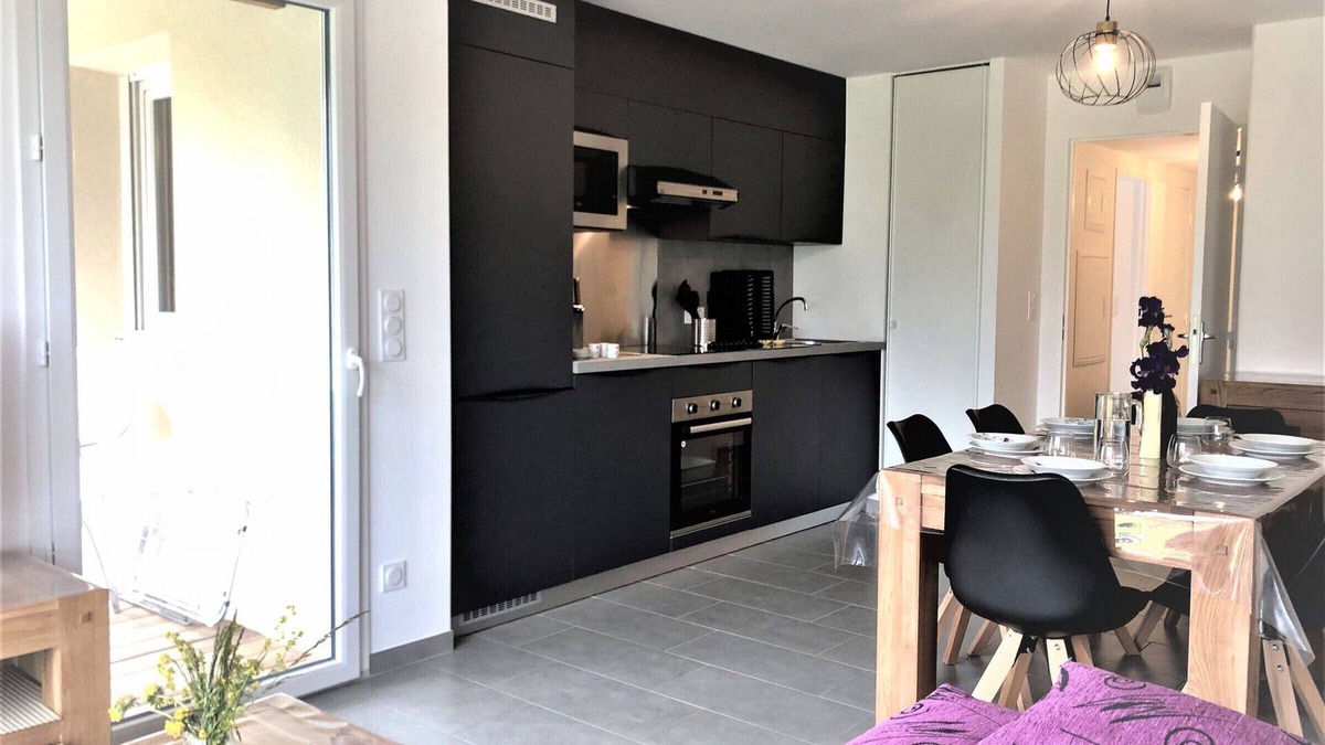 Pra Loup Apartment | Beautiful T3 at the golf, private parking, near center